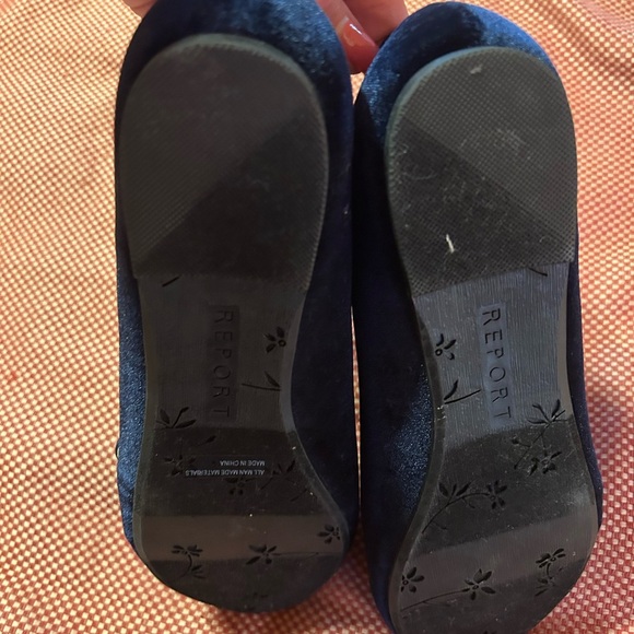 Report Navy Blue Women's Flats with Pearl Accent - Picture 5 of 6